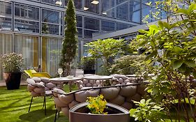 Mercure Paris La Defense Grande Arche